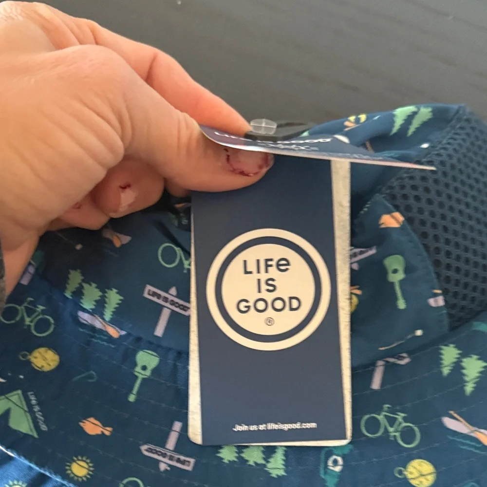 Life Is Good charming blue